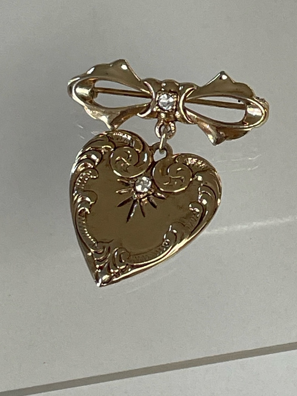 Vintage MCM Gold-Tone Heart-Shaped Dangling Brooch Pin